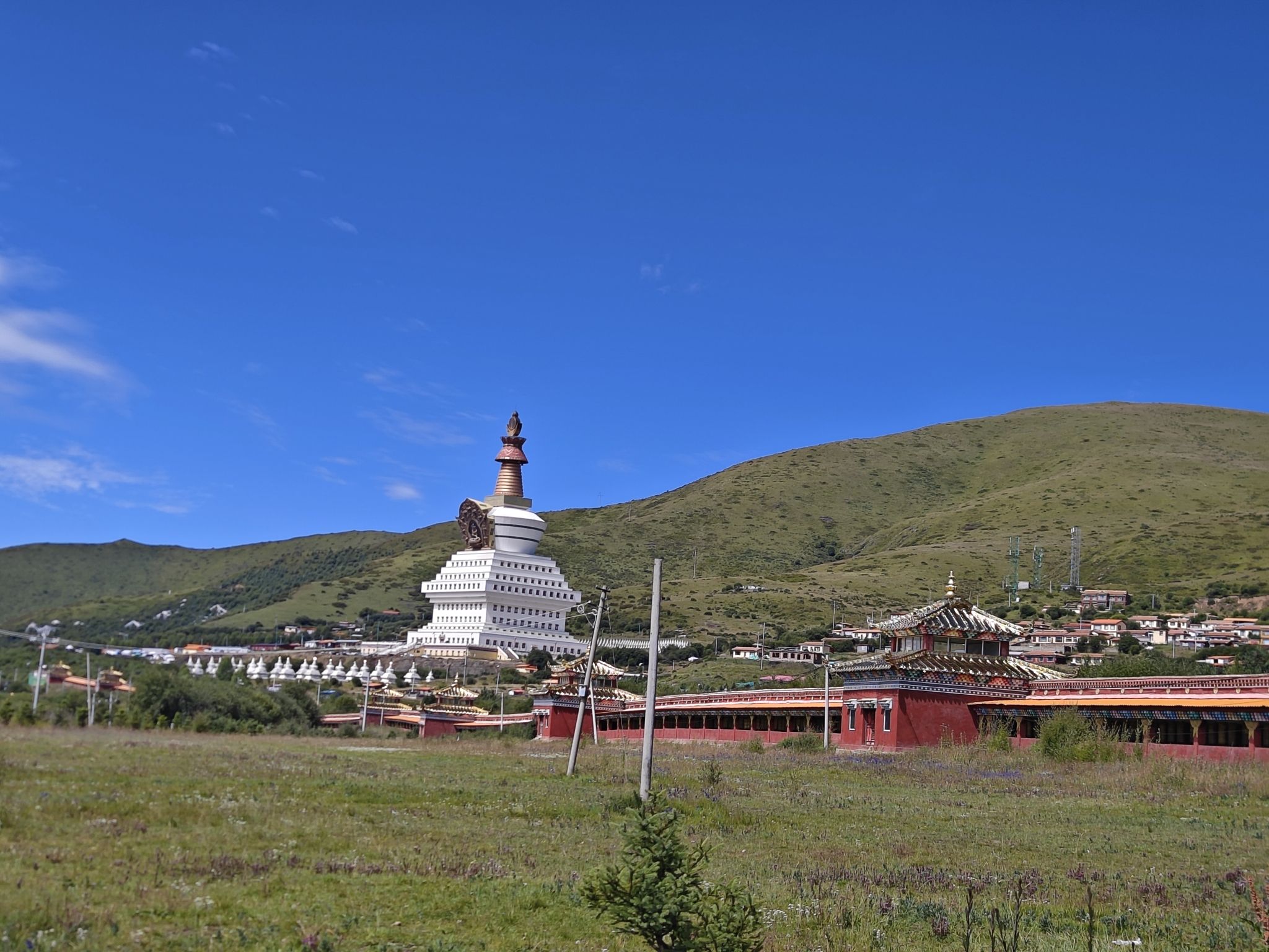 麦洼寺实景照片