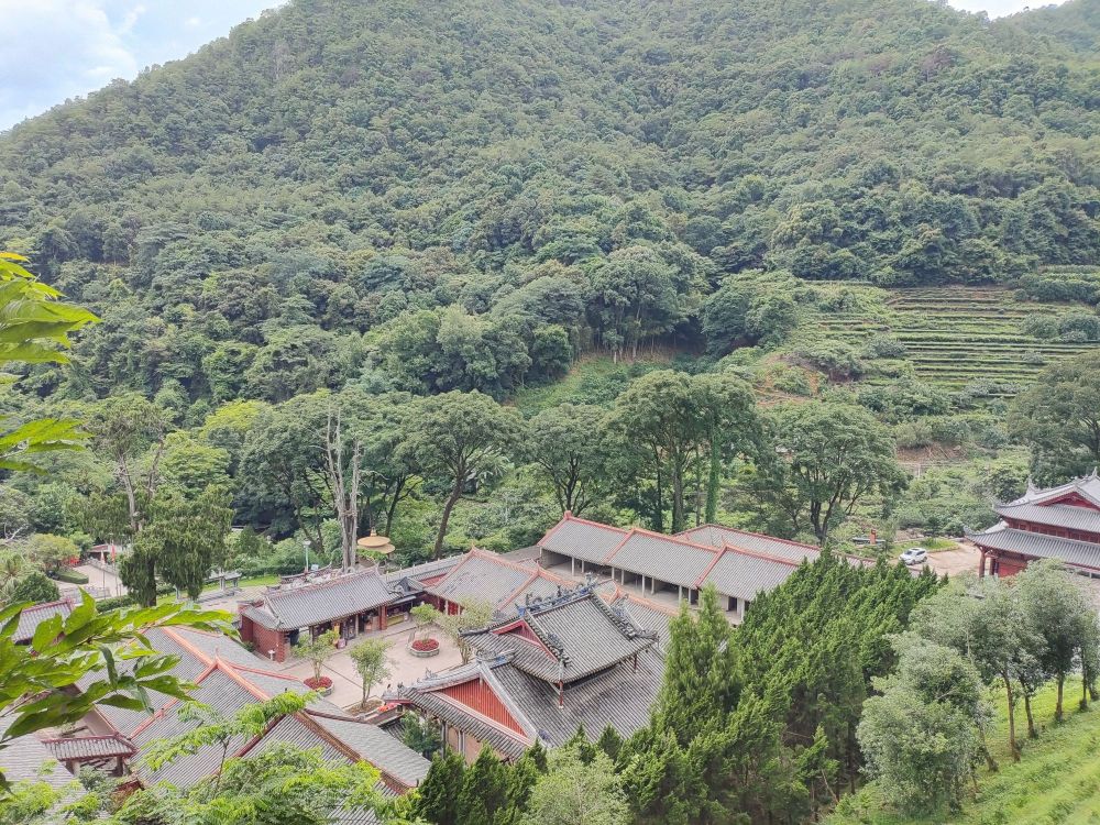 灵光寺景点图片
