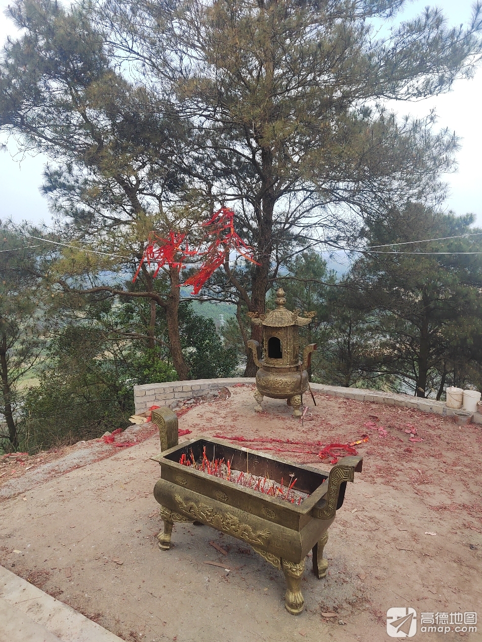 母猪尖岭三圣宫庙实景照片