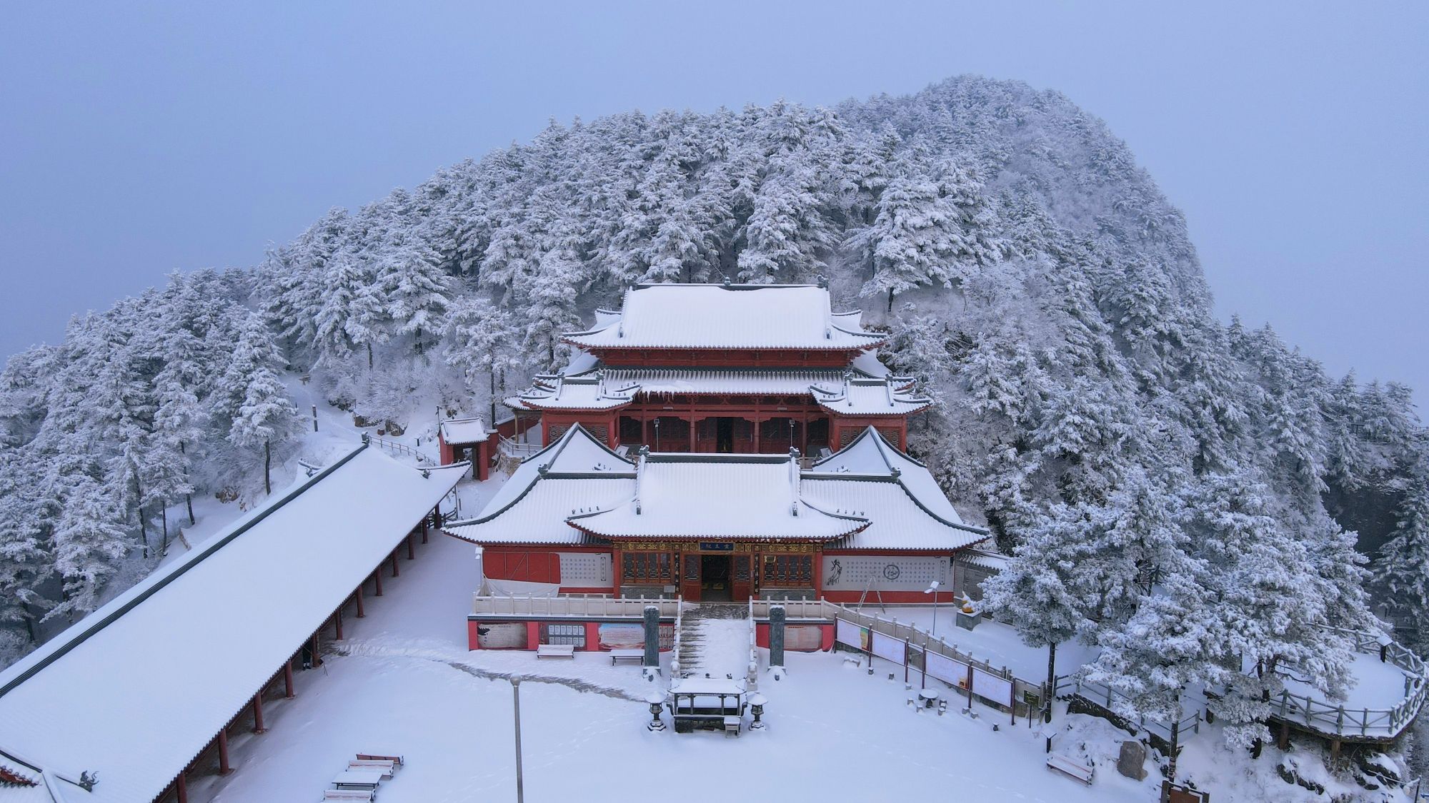 天竺山道观实景照片