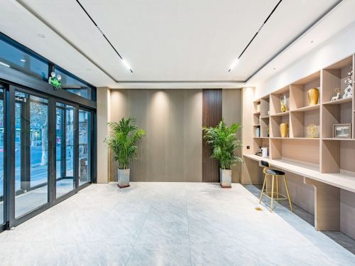 华驿精选酒店(定州第三中学店)