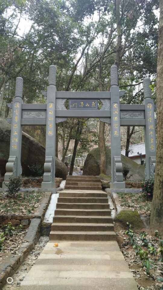 中国花亭湖风景名胜区-白衣庵实景照片