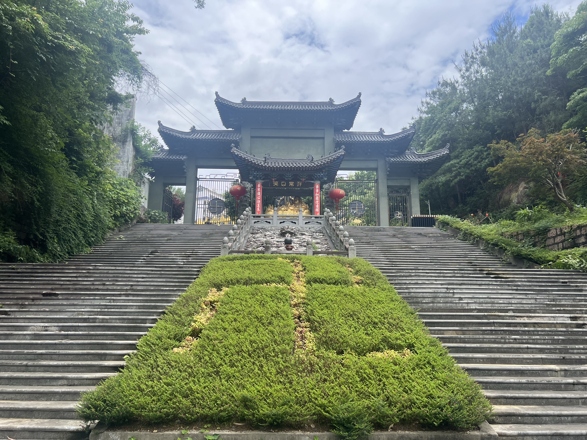 上方寺实景照片
