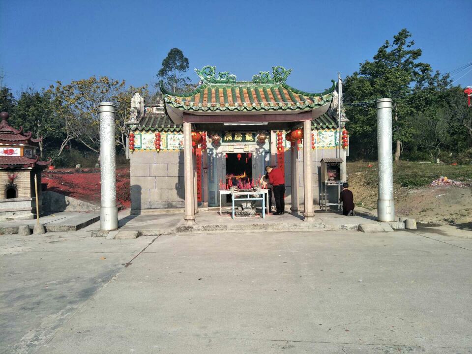 龙腾庙实景照片