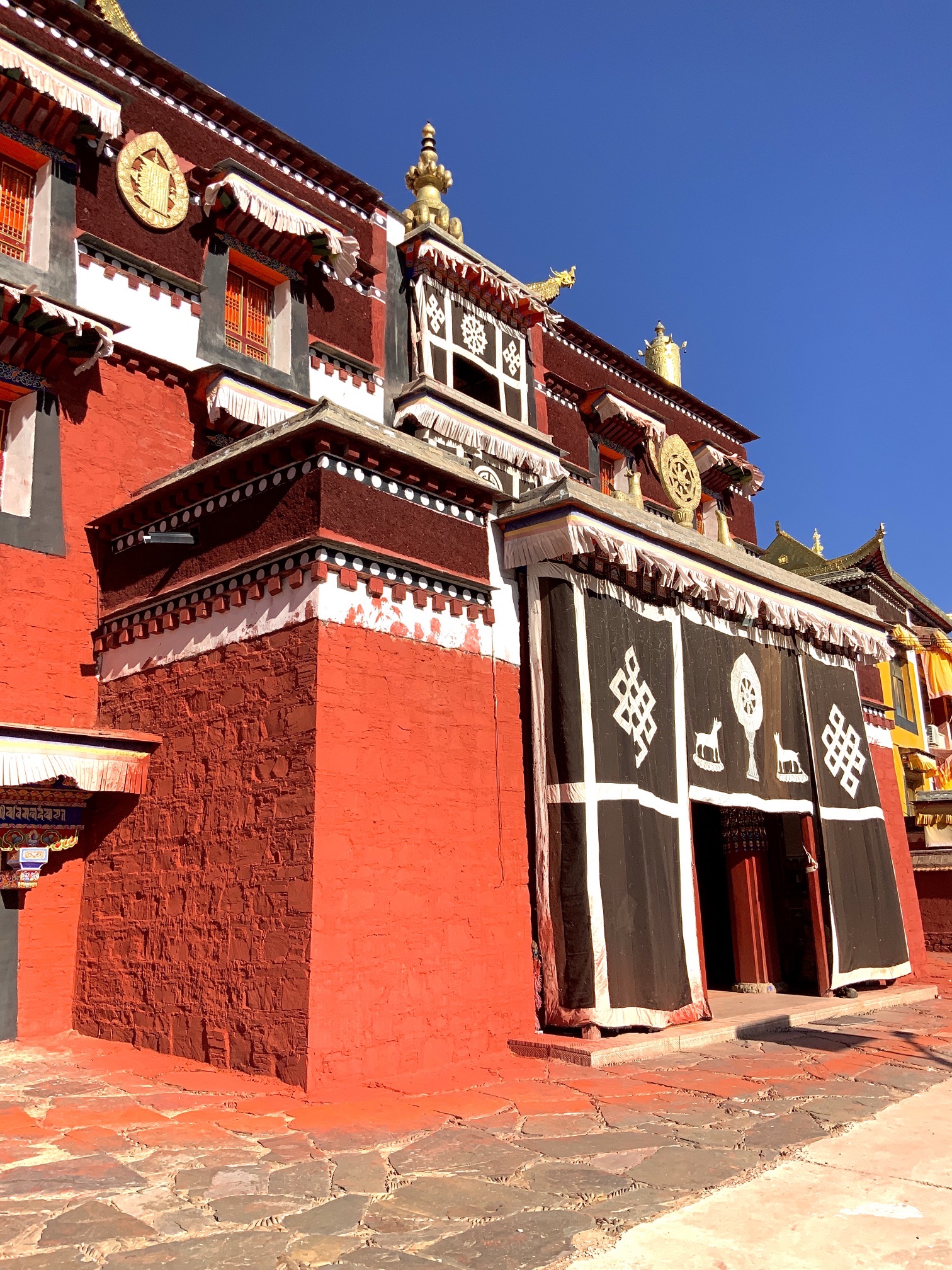 博拉寺大经堂实景照片