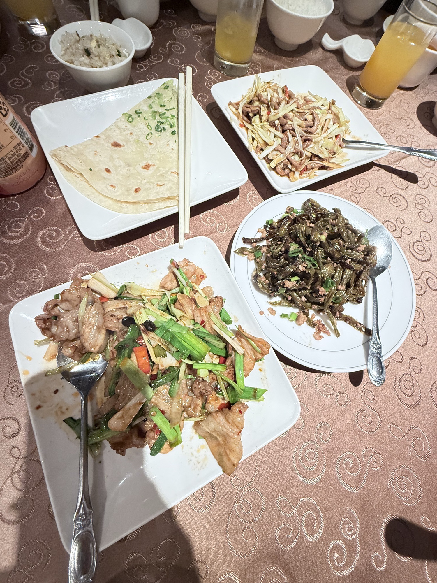 骥园川菜餐厅