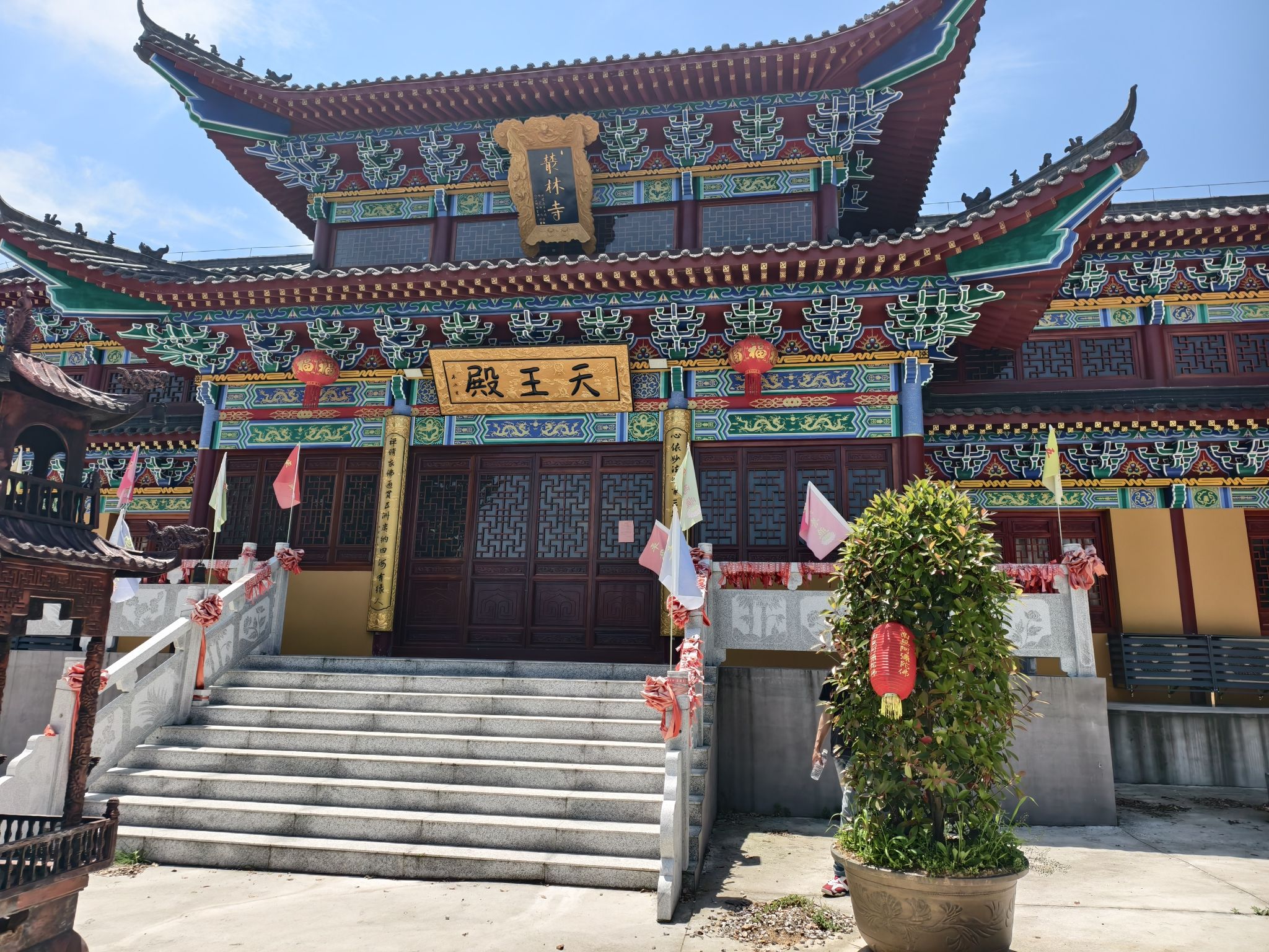 丛灵寺实景照片