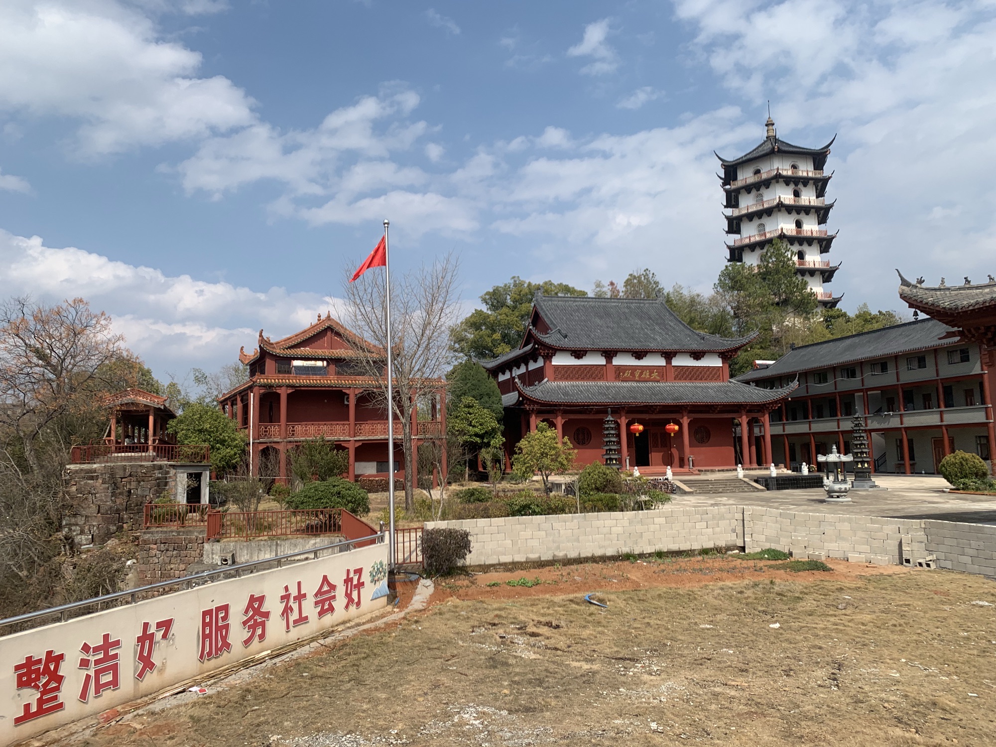 南台寺实景照片