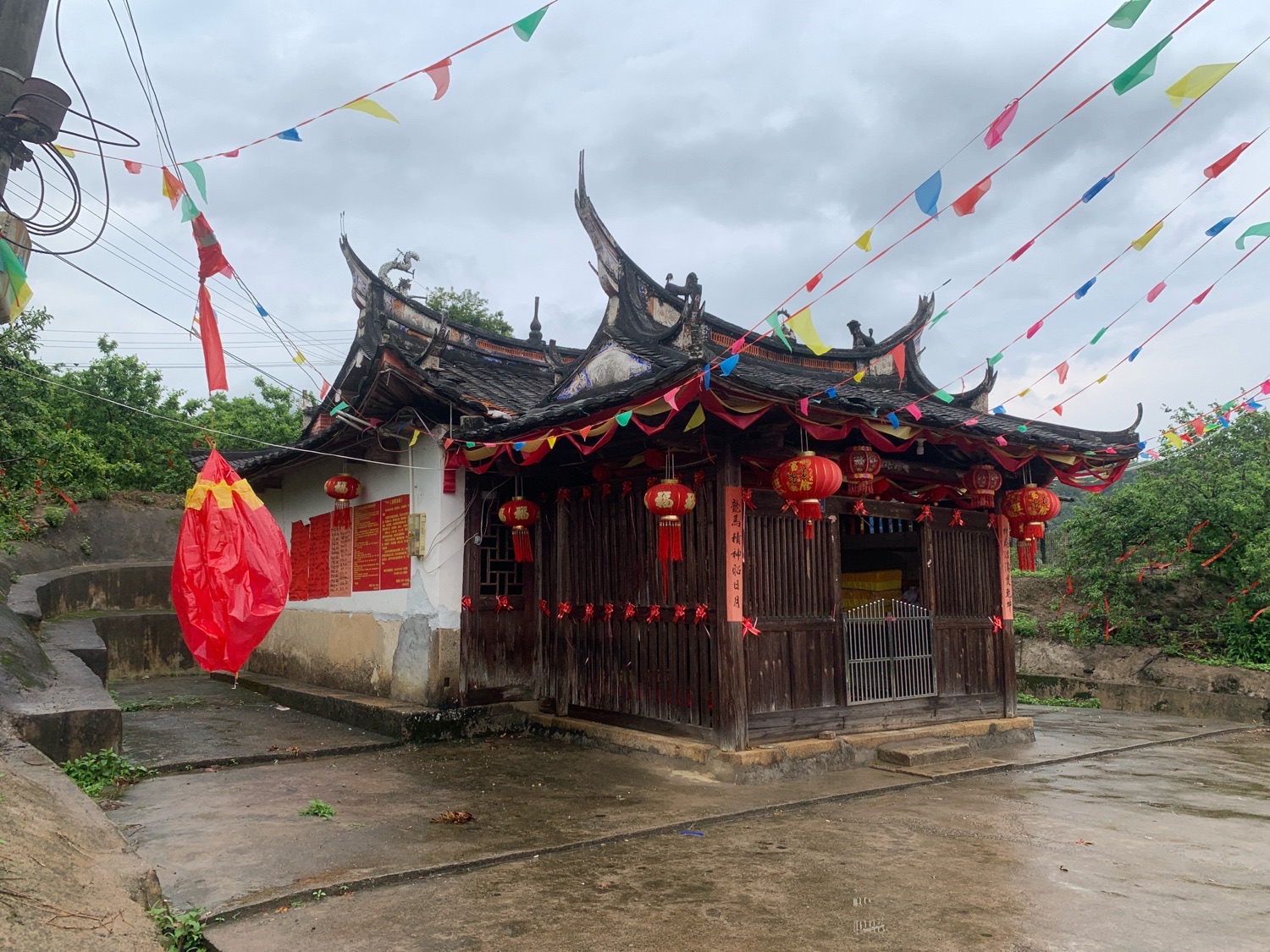 吾老村显灵宫实景照片