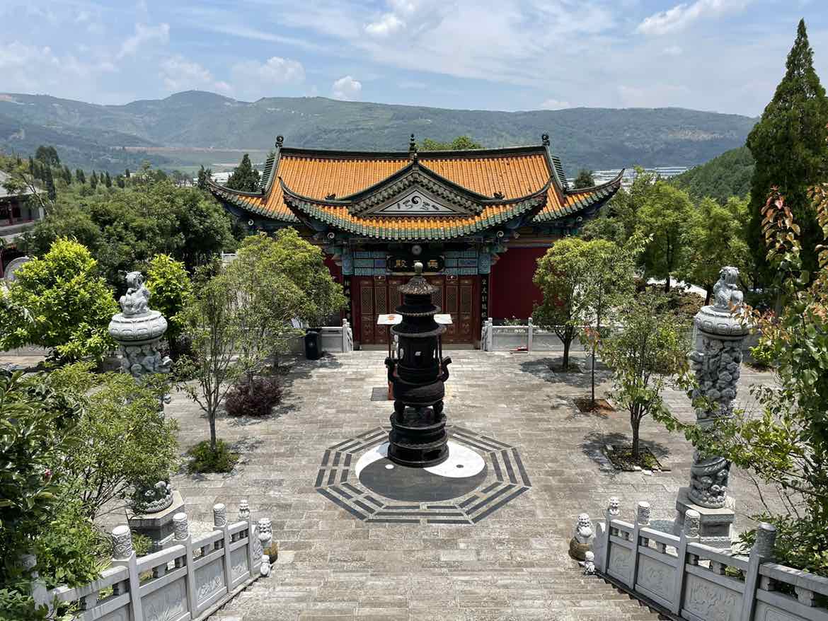白云洞道观实景照片