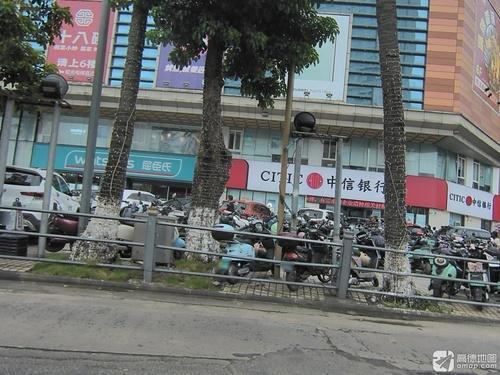 屈臣氏(友谊商业广场店)