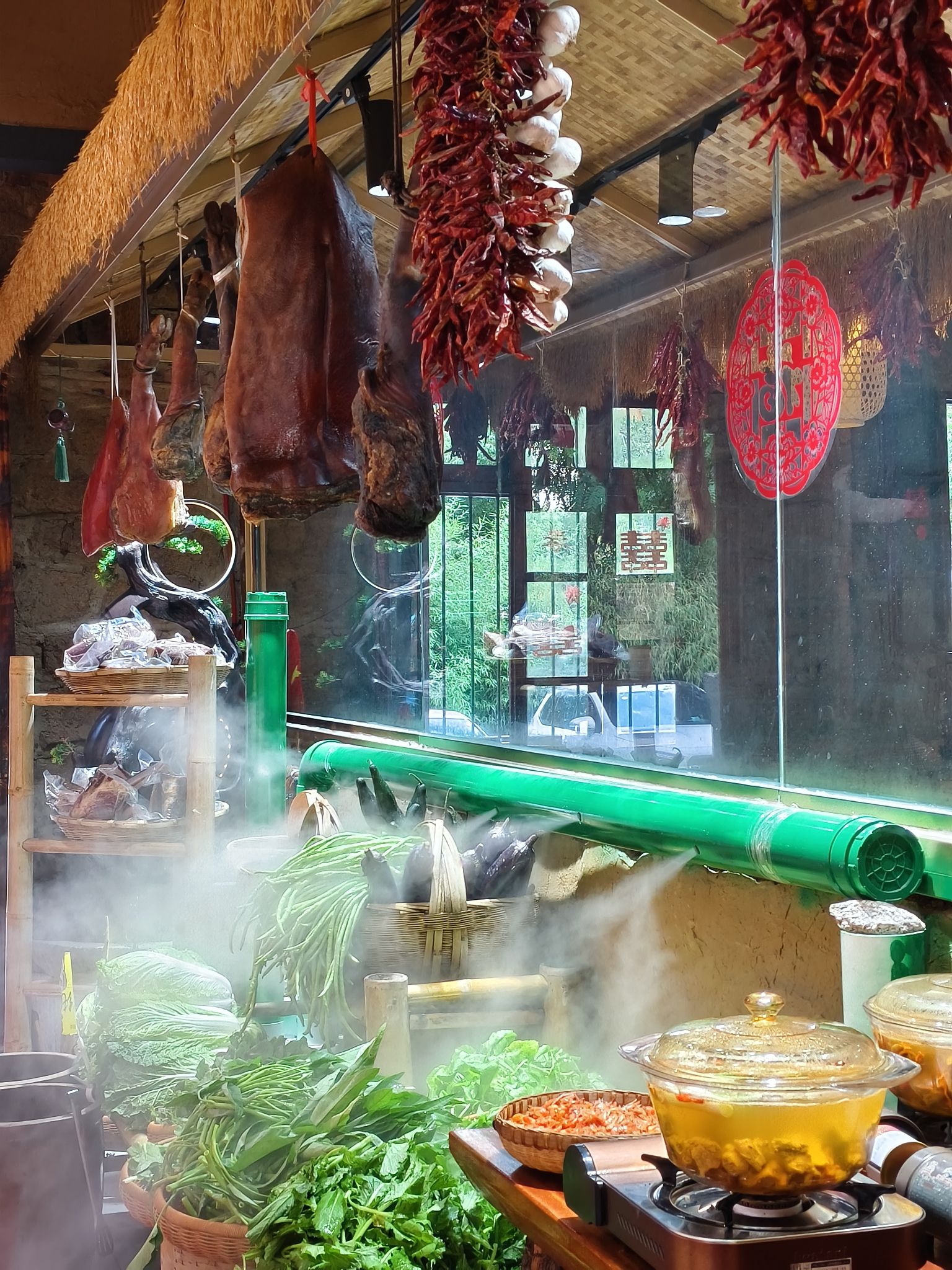 女捕筷土菜馆(省耕店)