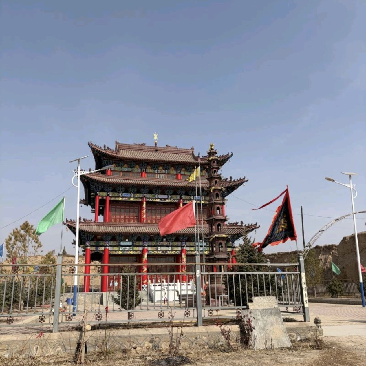 劈佛寺实景照片